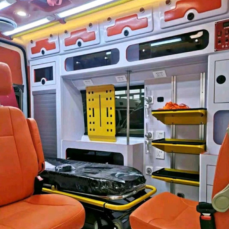 顺昌长途救护车护送病人租赁价格